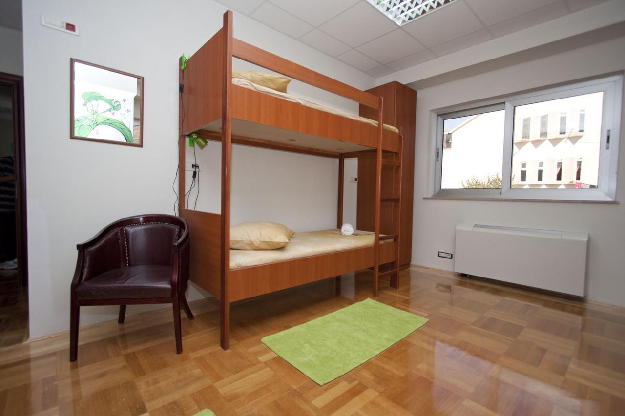 Cocoon Hostel & Apartments Ragusa Esterno foto